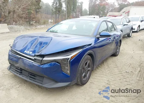 2025 Kia K4 Lxs from USA, damaged, VIN 3KPFT4DE8SE038066